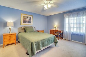 7 Mi to Satellite Beach: Melbourne Home w/ Yard