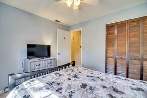 7 Mi to Satellite Beach: Melbourne Home w/ Yard