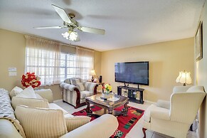 7 Mi to Satellite Beach: Melbourne Home w/ Yard