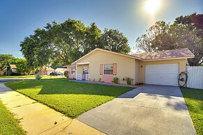 7 Mi to Satellite Beach: Melbourne Home w/ Yard