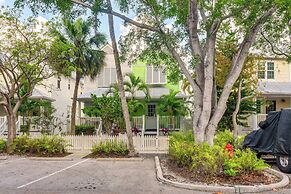 Key West Home on Golf Course w/ Patio & Grill!