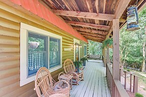Peaceful Mt Juliet Cabin w/ Hot Tub & Fire Pit