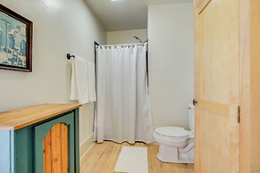 Cozy Elkhart Lake Apartment: Walk to Town & Dining