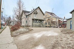 Cozy Elkhart Lake Apartment: Walk to Town & Dining