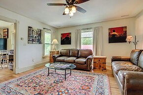 Cozy Elkhart Lake Apartment: Walk to Town & Dining