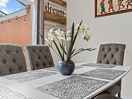 Minutes From Disney Private Pool 4 Bedroom Home by RedAwning