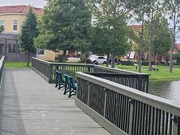 Minutes From Disney Private Pool 4 Bedroom Home by RedAwning