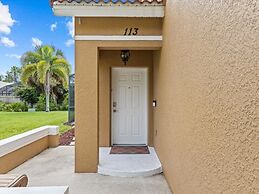 Minutes From Disney Private Pool 4 Bedroom Home by RedAwning