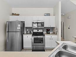 Minutes From Disney Private Pool 4 Bedroom Home by RedAwning