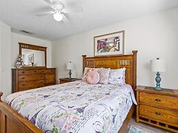 Minutes From Disney Private Pool 4 Bedroom Home by RedAwning