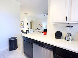 Luxury Home 4 Bd Minutes From Disney 4 Bedroom Townhouse