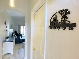 Luxury Home 4 Bd Minutes From Disney 4 Bedroom Townhouse