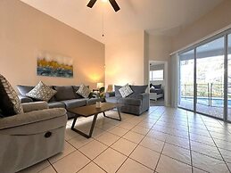 Amazing Villa 4bd W/ Pool In A Gated Comm. 4 Bedroom Villa