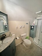 Daybreak Limit 8 3 Bedroom Villa by RedAwning