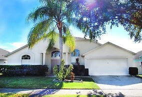 Family Fun Vacation Home 4 Bedroom Villa by RedAwning