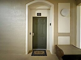 Summer Dreams 3 Bed Condo In Windsor Hills 3 Bedroom Condo by RedAwnin