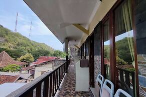 OYO 94016 Homestay Baronsari