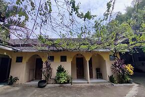 OYO 94016 Homestay Baronsari