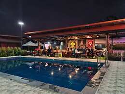 OYO 75500 Kuunone Art & Gallery