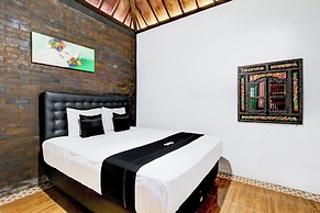 Capital O 94018 Joglo Eyang Niek Turi Syariah