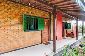 Capital O 94018 Joglo Eyang Niek Turi Syariah