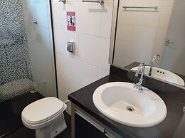 Franca's House - Piscina - Praia do Rosa