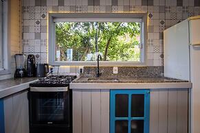 Franca's House - Piscina - Praia do Rosa