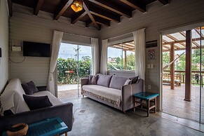 Franca's House - Piscina - Praia do Rosa