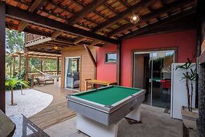 Franca's House - Piscina - Praia do Rosa