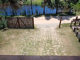 Franca's House - Piscina - Praia do Rosa