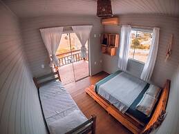 Franca's House - Piscina - Praia do Rosa