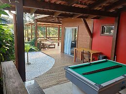 Franca's House - Piscina - Praia do Rosa