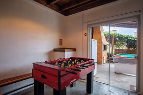 Franca's House - Piscina - Praia do Rosa