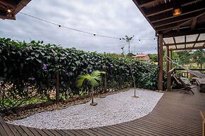 Franca's House - Piscina - Praia do Rosa