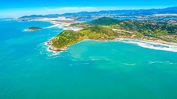 Franca's House - Piscina - Praia do Rosa