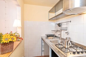 Maya Apartment in Marciana