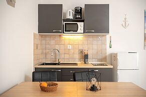 Beachfront Villa near Zlatni rat