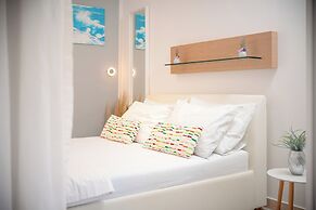 Beachfront Villa near Zlatni rat