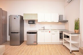 Beachfront Villa near Zlatni rat