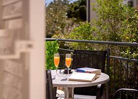 Beachfront Villa near Zlatni rat