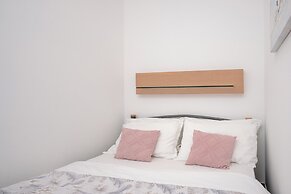 Beachfront Villa near Zlatni rat