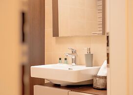 Beachfront Villa near Zlatni rat