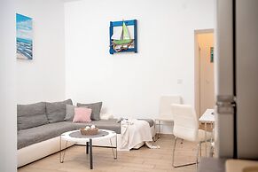 Beachfront Villa near Zlatni rat