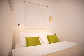 Beachfront Villa near Zlatni rat