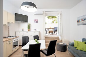 Beachfront Villa near Zlatni rat