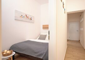 Beachfront Villa near Zlatni rat