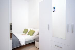 Beachfront Villa near Zlatni rat