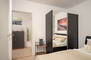 Beachfront Villa near Zlatni rat