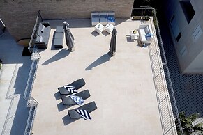 Beachfront Villa near Zlatni rat