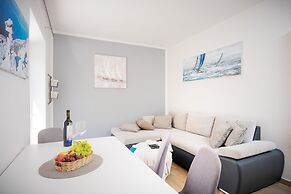 Beachfront Villa near Zlatni rat